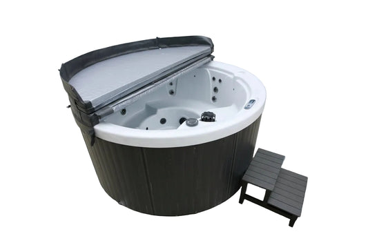 Gwenique Wellness H2O 1000 Series Plug & Play Round Hot Tub – 6 Seater