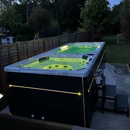 H2O Milano 6-Person 13A Plug & Play Hot Tub
