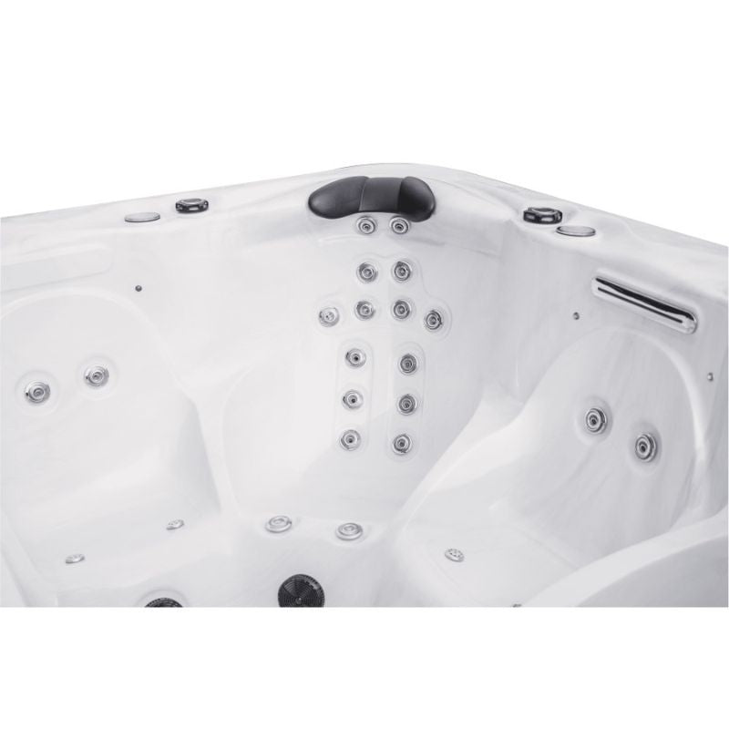Demo 5-PERSON HOT TUB