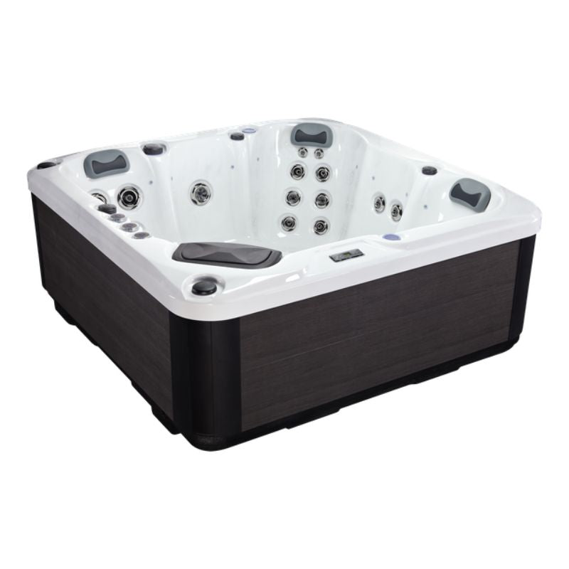 The Cenarth Hot Tub – 7 Seat Hot Tub