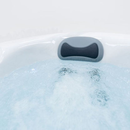 The Cenarth Hot Tub – 7 Seat Hot Tub