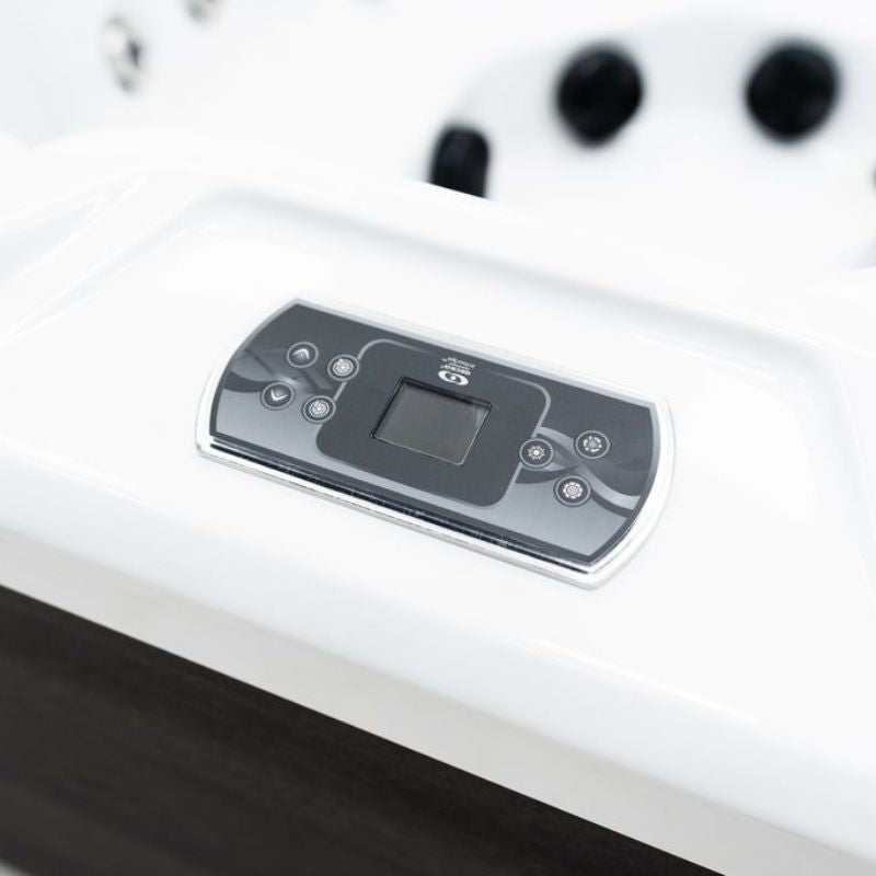 The Nolton Hot Tub – 6 Person Hot Tub with Lounger & 59 Jets