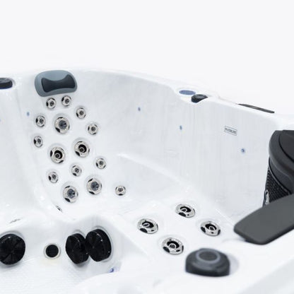 The Solva Hot Tub – 5 Person Hot Tub with Dual Loungers & 75 Jets