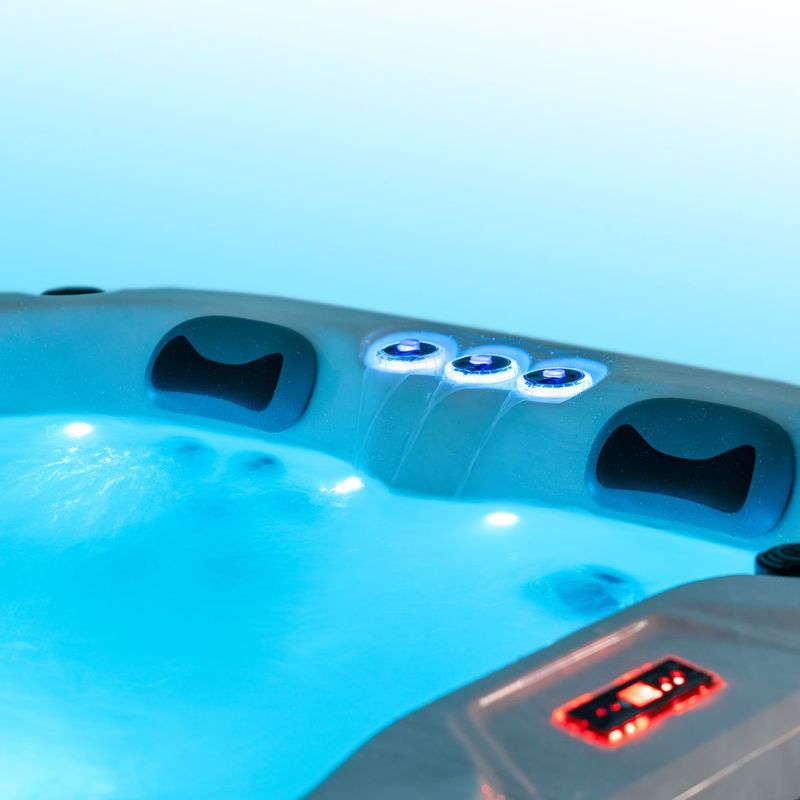 The Carew – 3-Person Hot Tub with Lounger